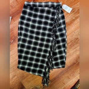 NWT Time and Tru Women's Fringed Faux Wrap Plaid Skirt in Grey Size S (4-6)